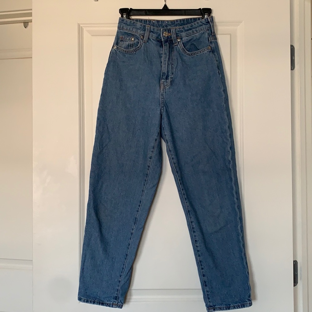 H&M loose mom jeans